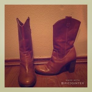 Size 9 Steve Madden vegan leather boots